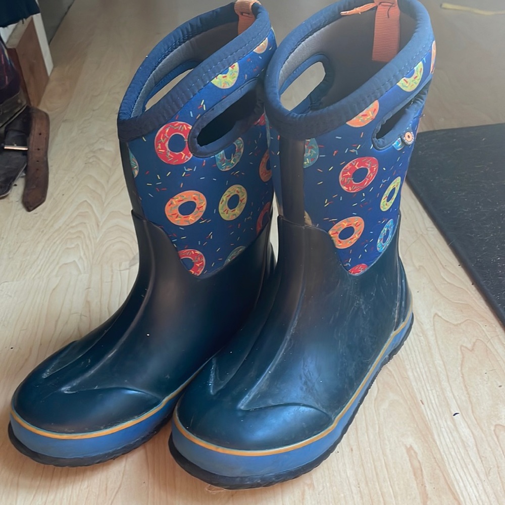 Bogs donut boots 4
